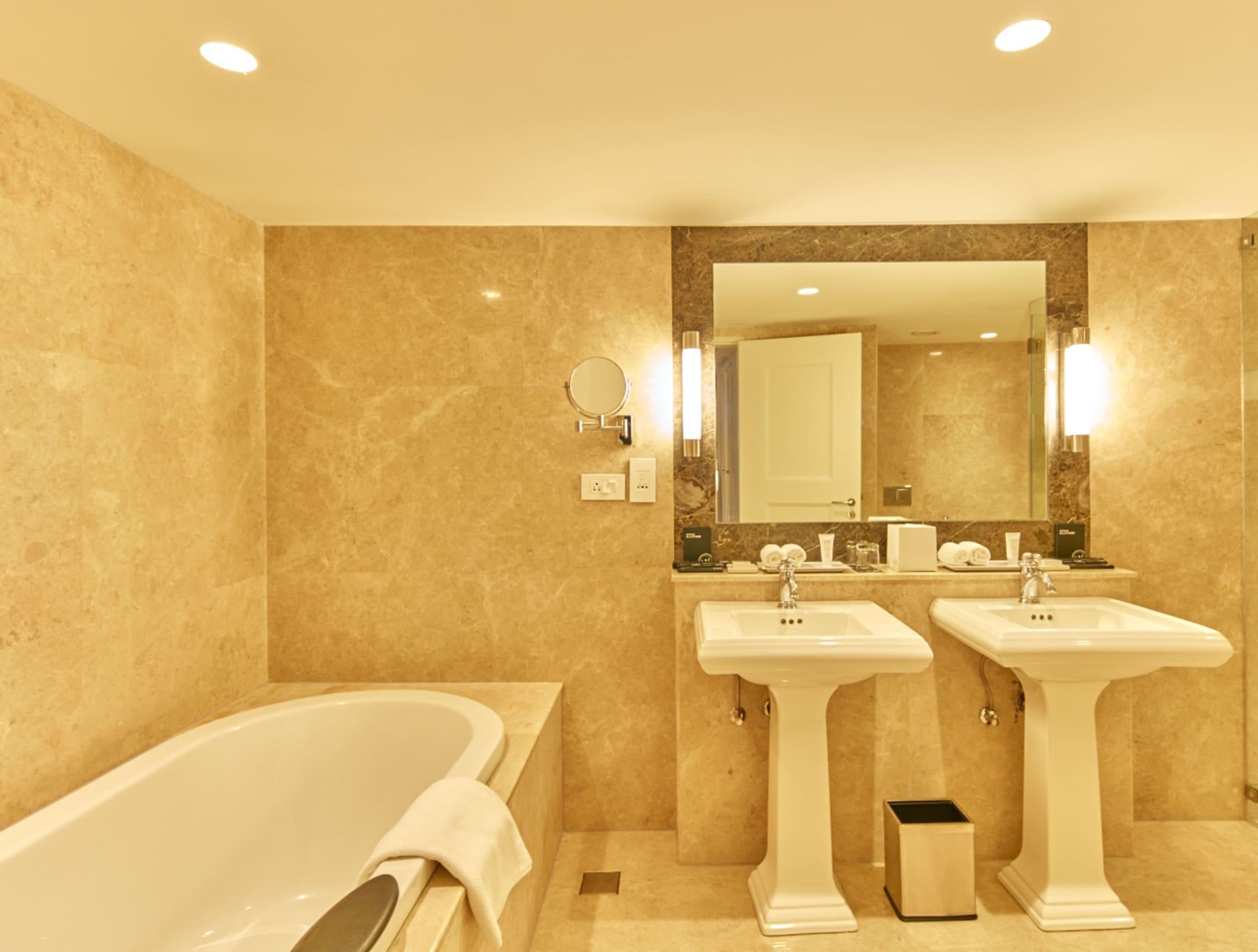 העיר בנגלור The Waverly Hotel & Residences מראה חיצוני תמונה